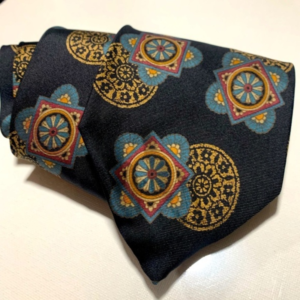 Valentino Tie, 3.5”